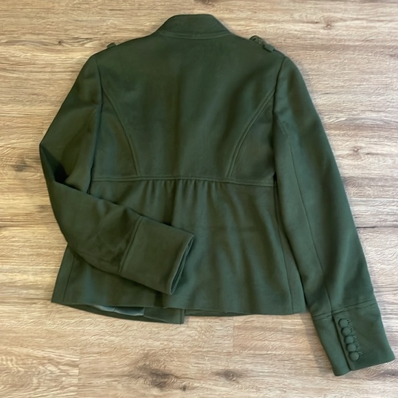 Ann Taylor Olive Green Wool Blazer with Fabric Covered Buttons & Epaulettes - Picture 9 of 11